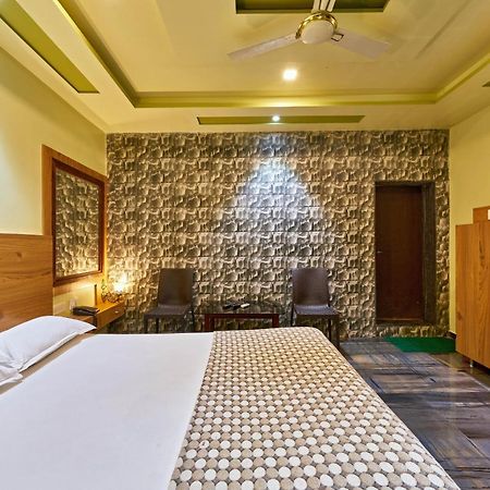 Hotel Saptarang Residency Panhala Экстерьер фото